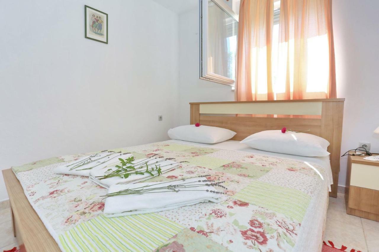 Apartments Romansa Zaton  Extérieur photo