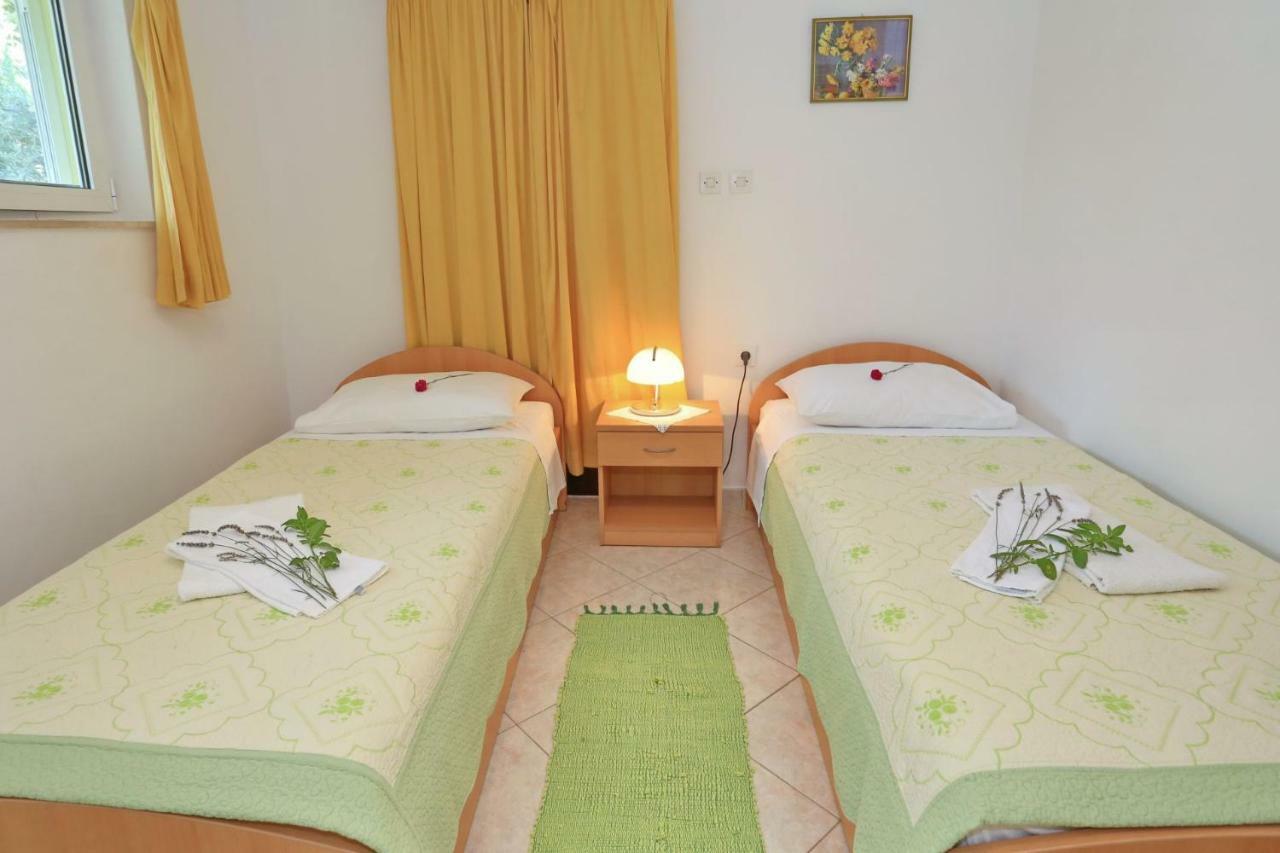 Apartments Romansa Zaton  Extérieur photo