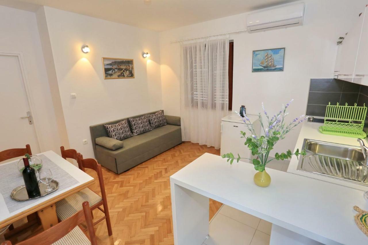 Apartments Romansa Zaton  Extérieur photo