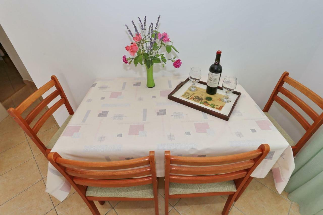 Apartments Romansa Zaton  Extérieur photo
