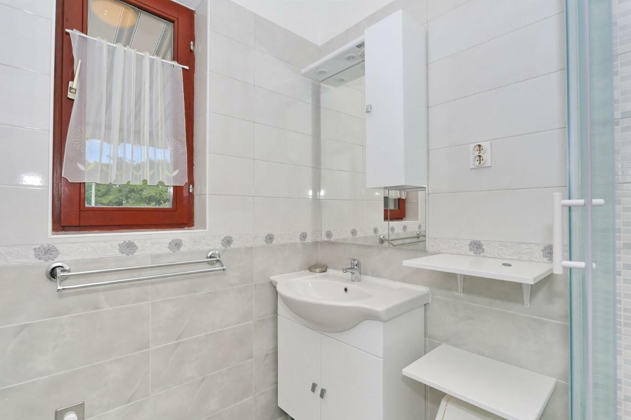 Apartments Romansa Zaton  Extérieur photo
