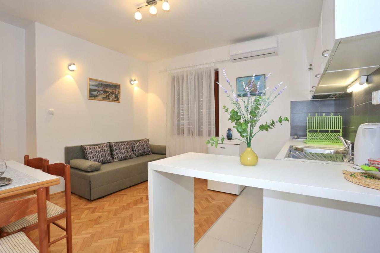Apartments Romansa Zaton  Extérieur photo