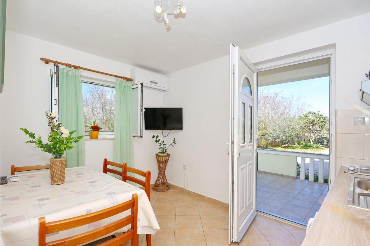 Apartments Romansa Zaton  Extérieur photo